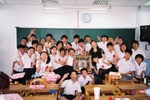F1000032