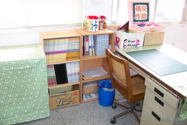 classroom-009