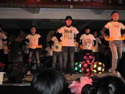 校慶晚會舞蹈表演
