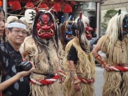 遊街表演